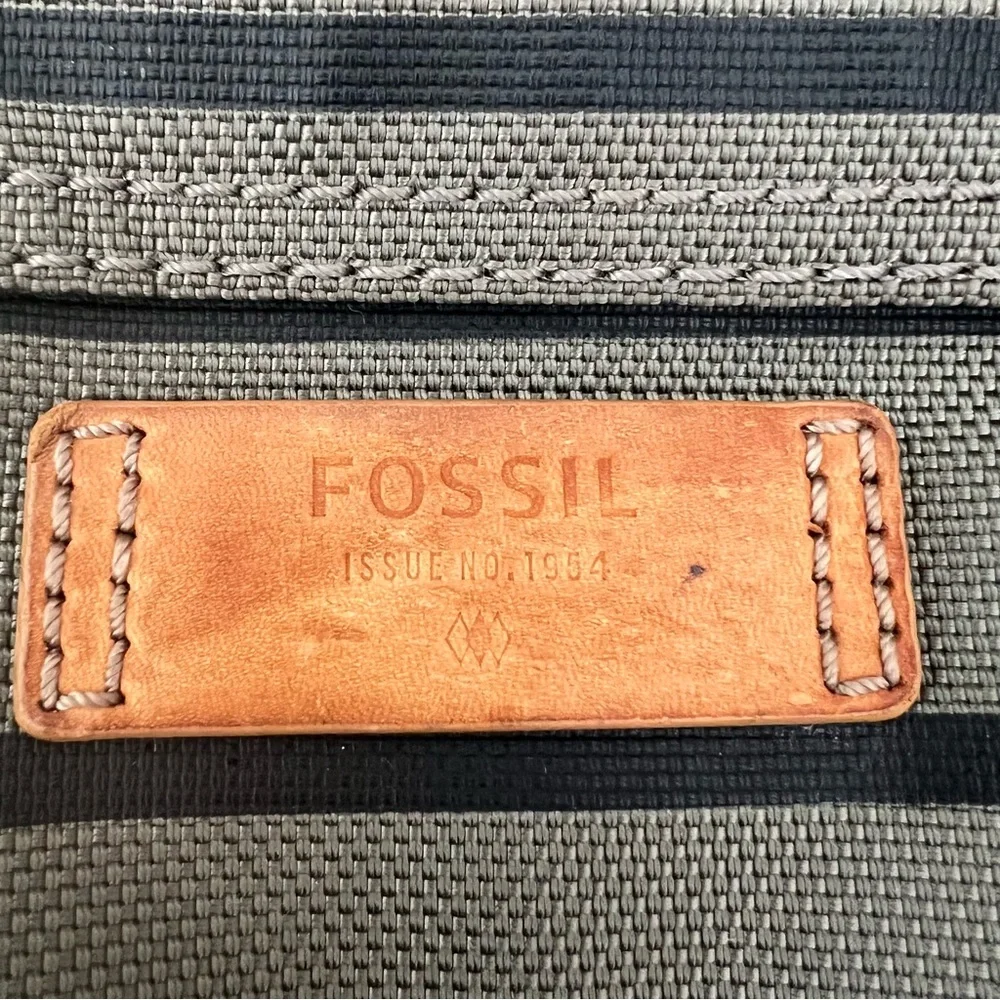 FOSSIL CANVAS CROSSBODY MESSENGER bag Olive Green/Grey w/Black